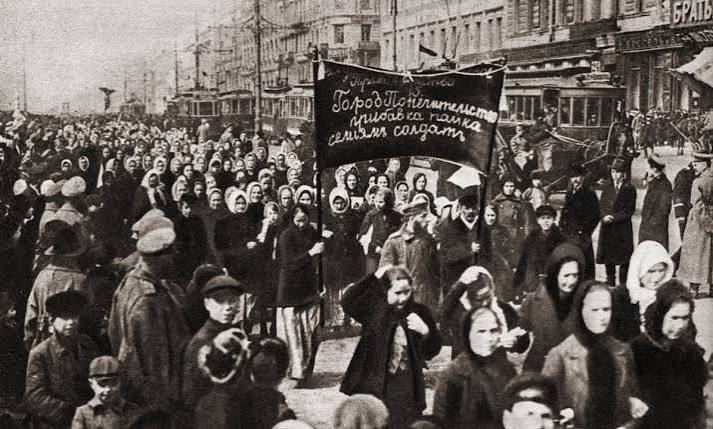 Bread, Bullets, and the Fall of the Romanovs: How World War I Toppled the Tsar