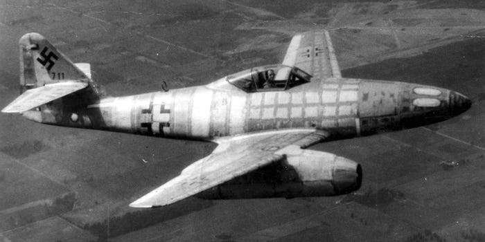 The Jet That Outran the War: How the Me 262 Redefined Aerial Combat
