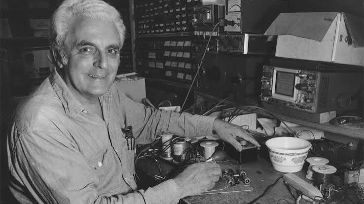 How Bob Moog’s Modular Synthesizer Re wired Popular Music