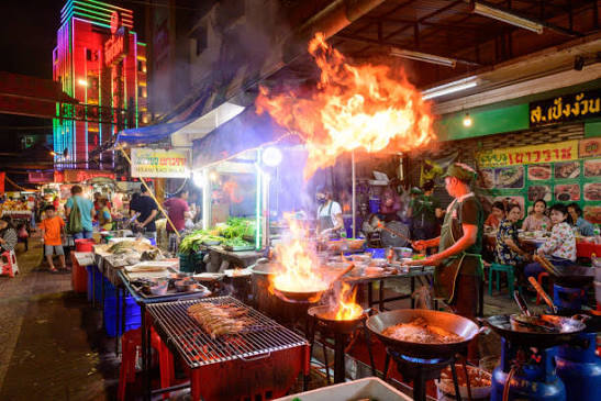 Street Food Around the World: 15 Iconic Dishes You Must Try