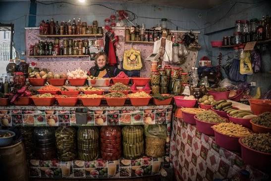 A Culinary Tour of the Silk Road: Dishes That Traveled Across Continents