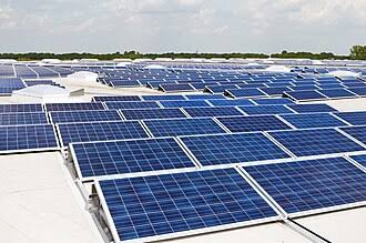 Solar Panels: The Complete Guide to Pros, Cons, and What They Mean for Your Home