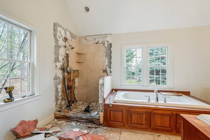 Bathroom Renovation Blunders: 7 Mistakes That Cost Time, Money, and Sanity