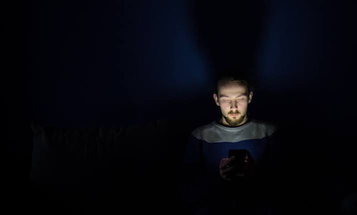 8 Science-Backed Ways to Break Your Phone Habit