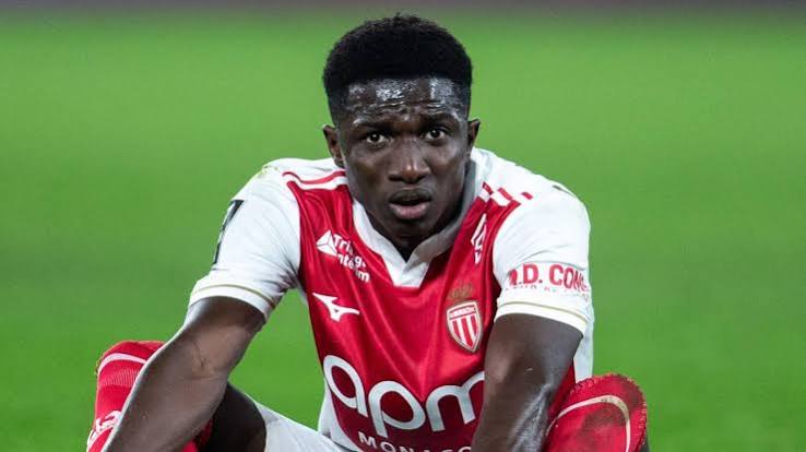 Chelsea’s Late Push for Lamine Camara: A Strategic Move or a Squad Bloat Gamble?